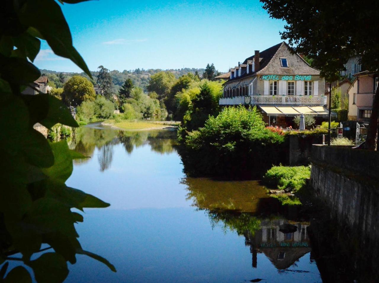 Hotel Des Bains Фижак Экстерьер фото